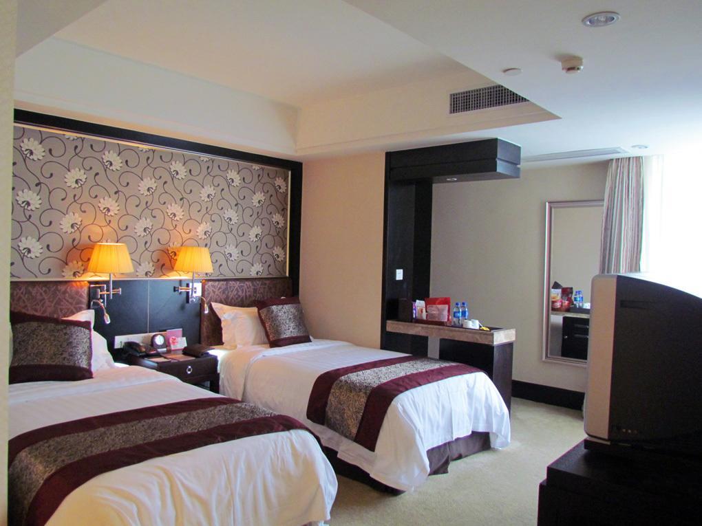 Zhaorui International Hotel Wuhan Esterno foto