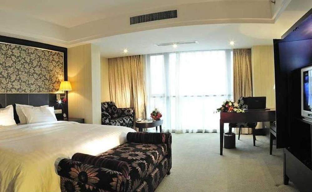 Zhaorui International Hotel Wuhan Esterno foto